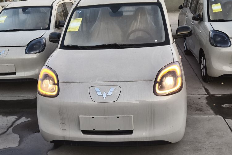 五菱汽车 宏光MINIEV 2025款 四门版 进阶款车身外观2