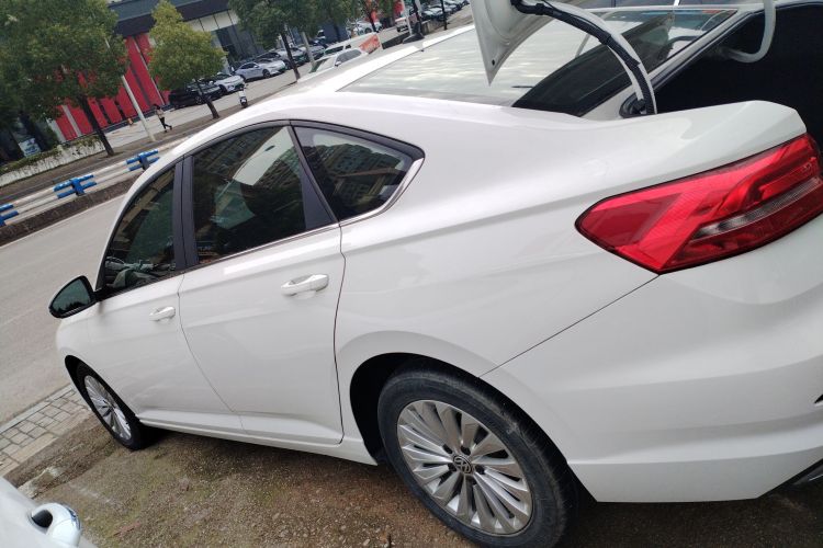 大众 朗逸 2019款 1.5L 自动舒适版 国VI车身外观4