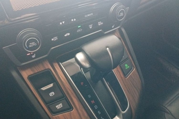 本田CR-V 2019款 240TURBO CVT四驱豪华版 国VI局部细节18