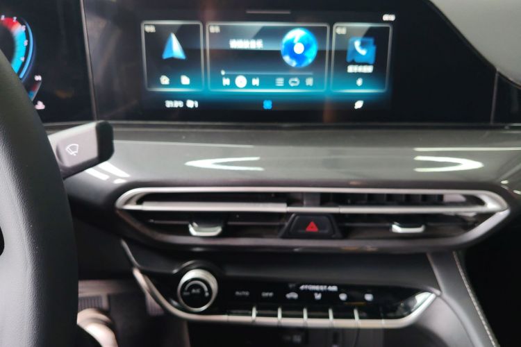 长安 逸动 2020款 PLUS 百万版 1.6L GDI CVT豪华型局部细节16