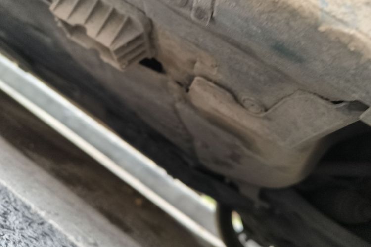 宝马2系(进口) 2021款 225i 四门轿跑车 M运动曜夜套装局部细节9001