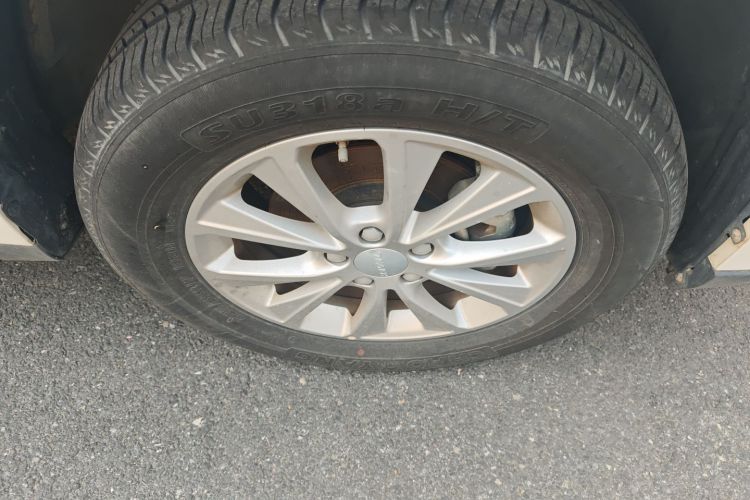 哈弗M6 2021款 PLUS 1.5T DCT豪华智联型车身外观10