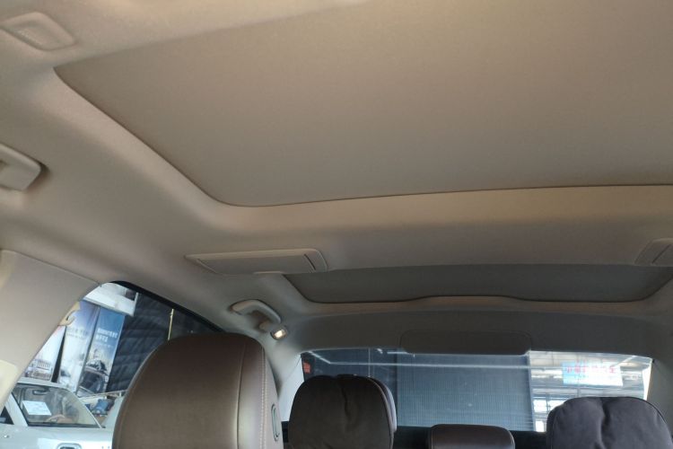 宝马5系 2019款 530Li 领先型 豪华套装中控内饰22