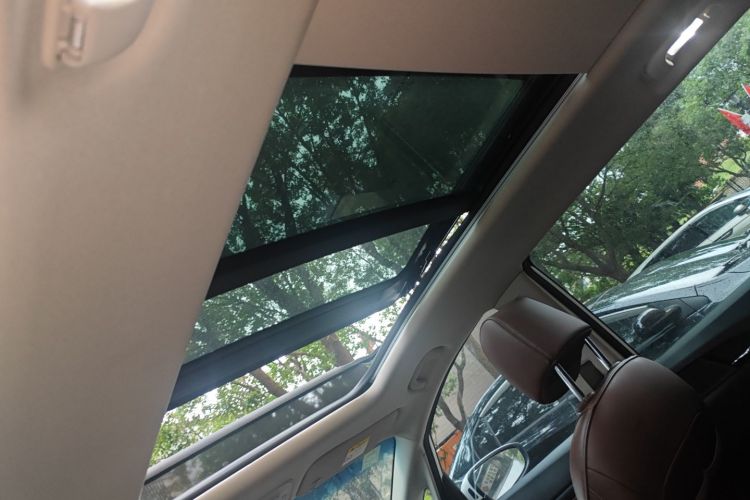 别克GL6 2019款 18T 6座互联尊贵型 国VI局部细节22