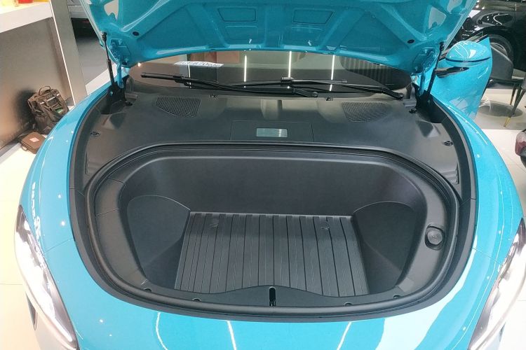 小米汽车 小米SU7 2024款 后驱长续航智驾版机舱底盘24