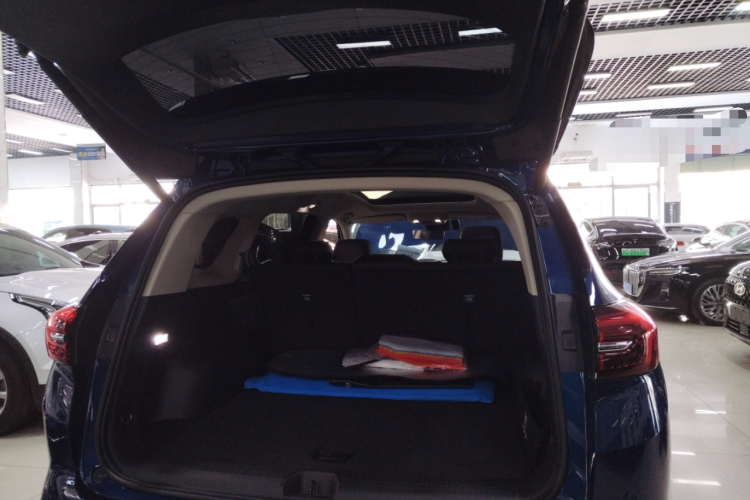 别克 2023款 昂科威Plus 652T 五座四驱豪华型机舱底盘23