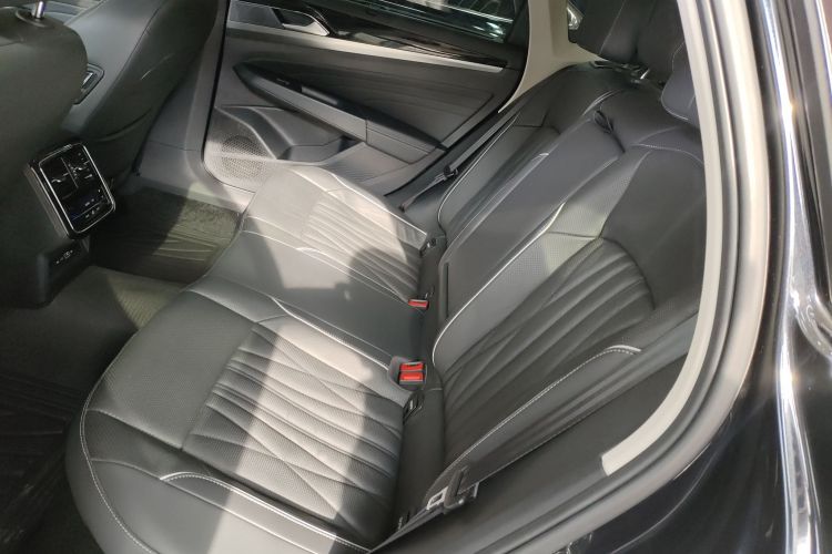 大众 帕萨特 2022款 330TSI 豪华版中控内饰21