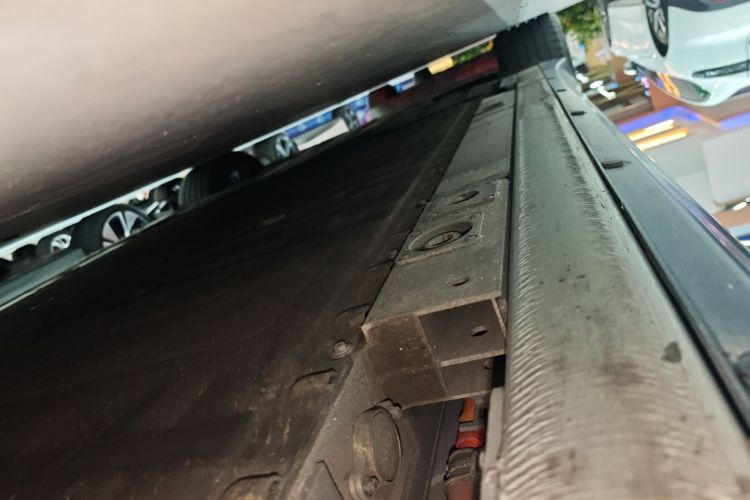 蔚来ET7 2024款 75kWh 行政版局部细节9001