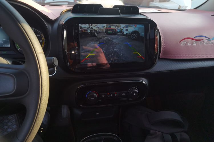 荣威 科莱威CLEVER 2022款 311km元气啵啵版局部细节16