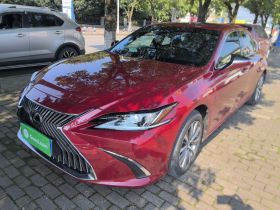 雷克萨斯ES 2020款 200 卓越版