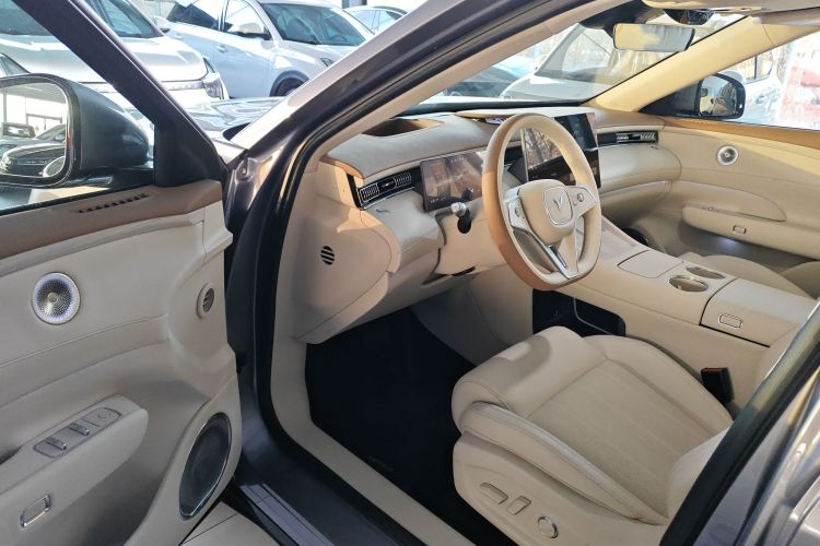 岚图汽车 岚图FREE 2025款 FREE+ 后驱乾崑版中控内饰20