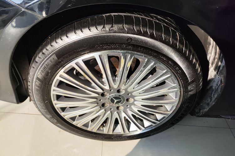 奔驰E级 2020款 E 300 L 时尚型车身外观6007