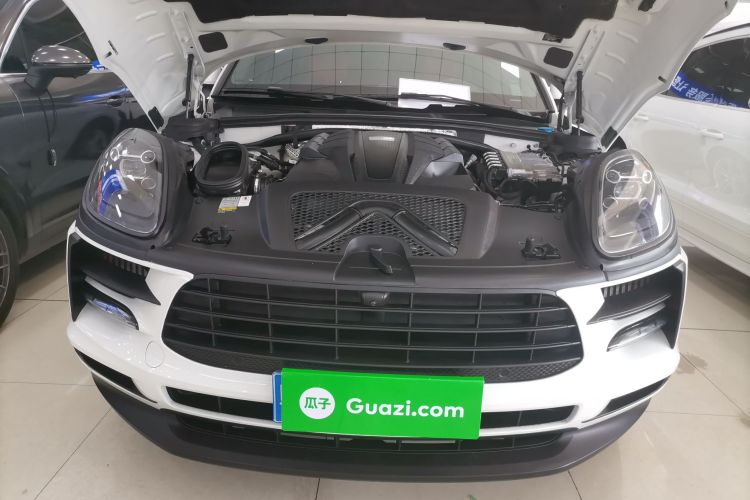 保时捷 2021款 Macan S 3.0T机舱底盘24