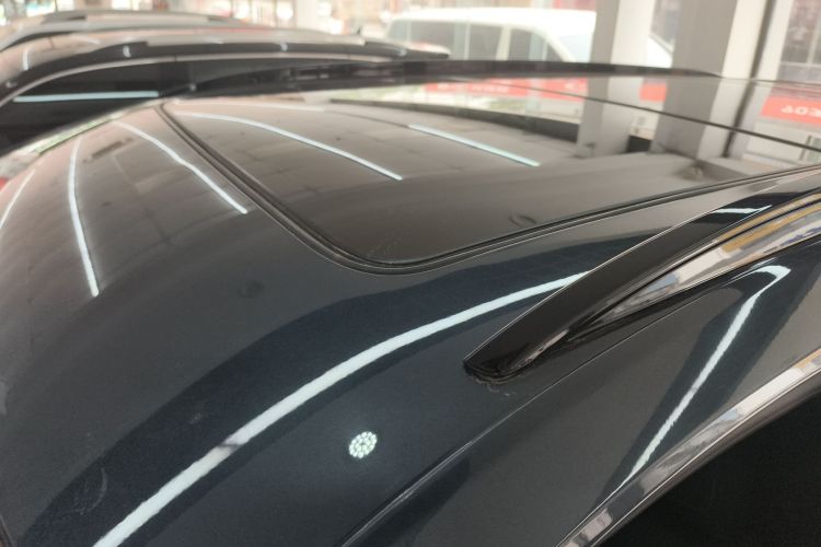 凯迪拉克XT5 2022款 2.0T 四驱豪华型（蜂鸟版）车身外观57