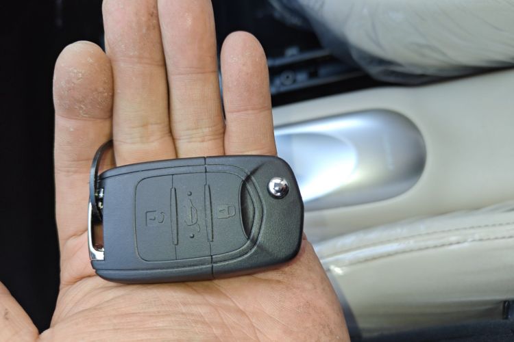 五菱汽车 宏光MINIEV 2025款 四门版 进阶款中控内饰11