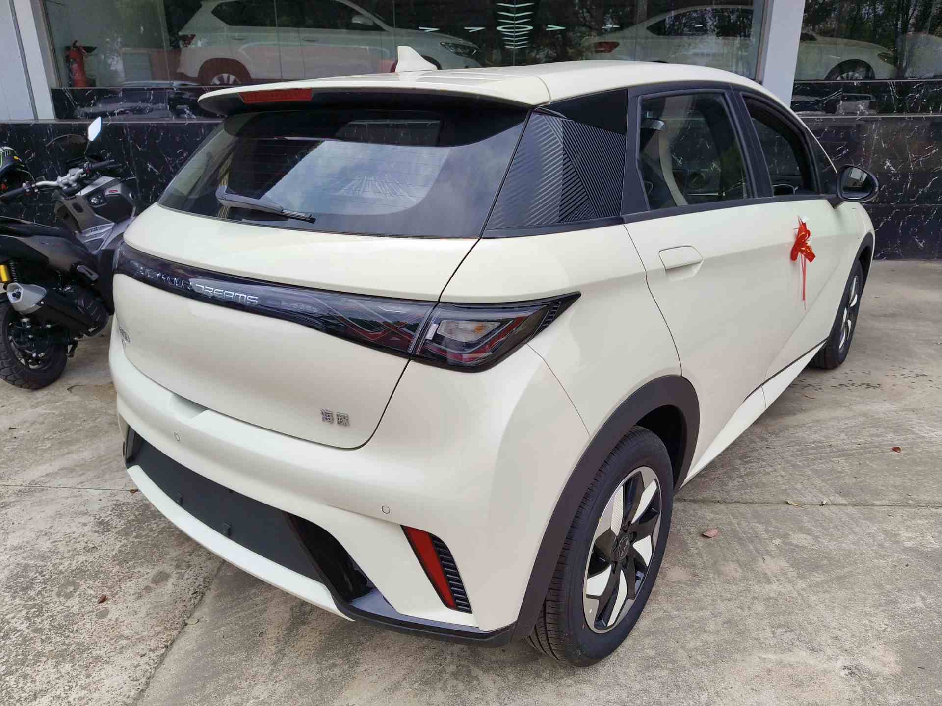 比亚迪 海豚 2025款 420km 自由版(5)