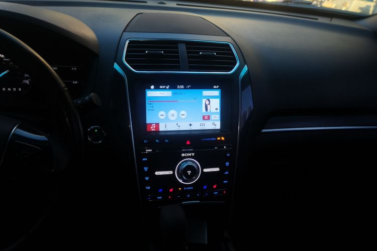 福特 探险者(进口) 2016款 2.3T 精英版中控内饰16