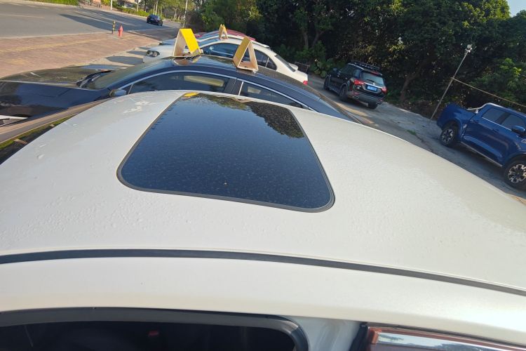 日产 天籁 2013款 2.0L XL舒适版局部细节57