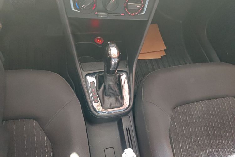 大众 捷达 2015款 1.6L 自动舒适型局部细节18