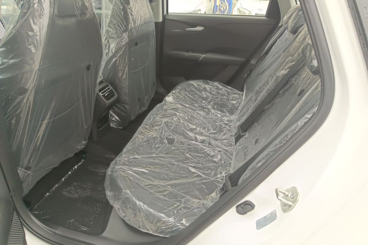 长安 逸动 2025款 蓝鲸 1.5T 500Bar尊贵型中控内饰7004