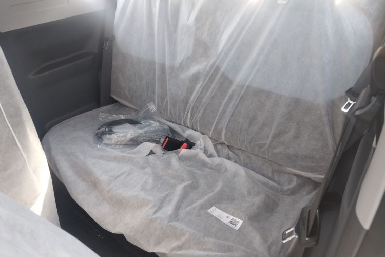 吉利银河 2024款 熊猫mini 200km 耐力熊中控内饰21