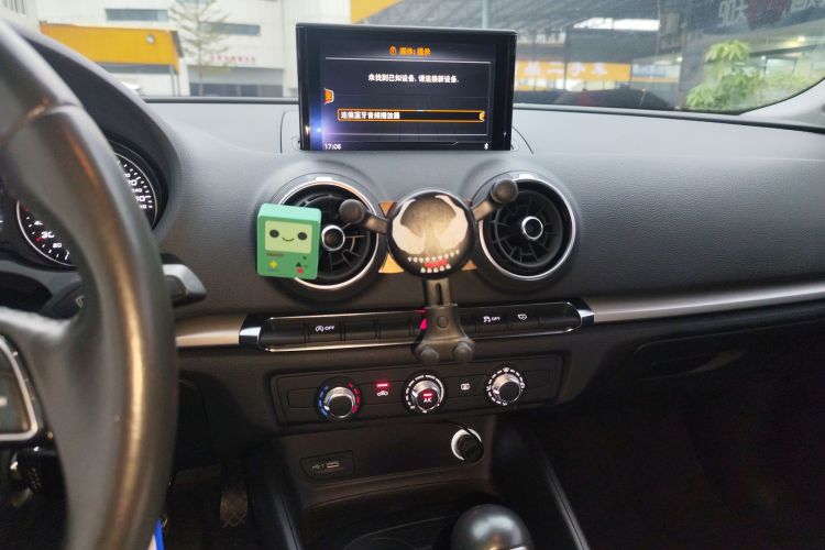 奥迪A3 2019款 Limousine 35 TFSI 进取型 国VI局部细节16