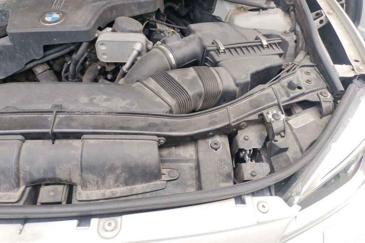 宝马X1 2015款 sDrive18i 领先晋级版局部细节9004