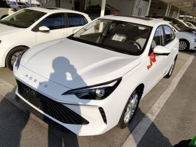 荣威i5 2023款 1.5L CVT豪华版