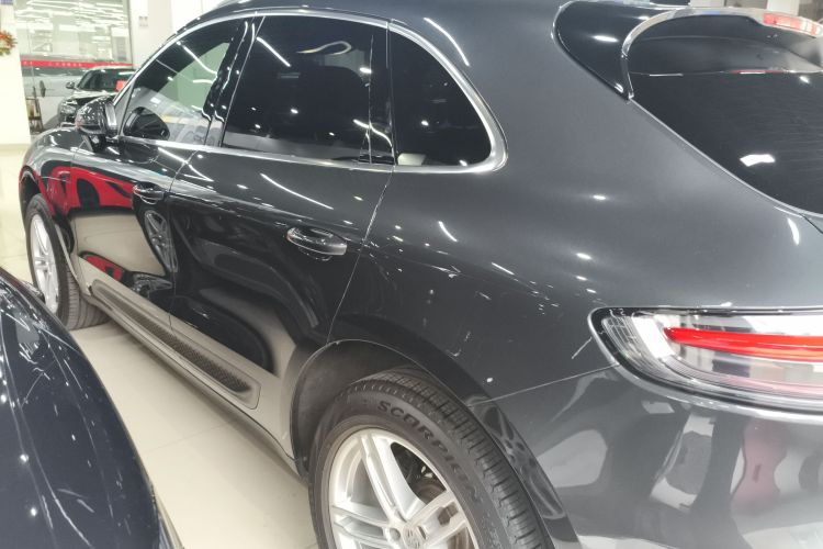 保时捷 2022款 Macan 2.0T车身外观4