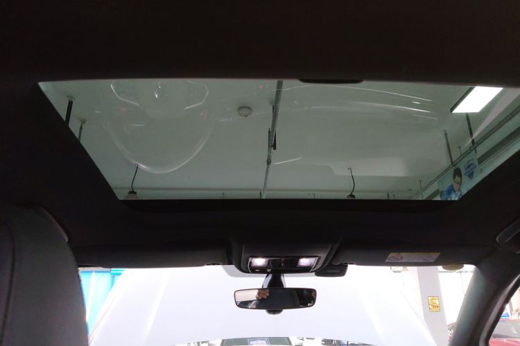 大众 高尔夫 2023款 改款 280TSI DSG R-Line Lite局部细节22