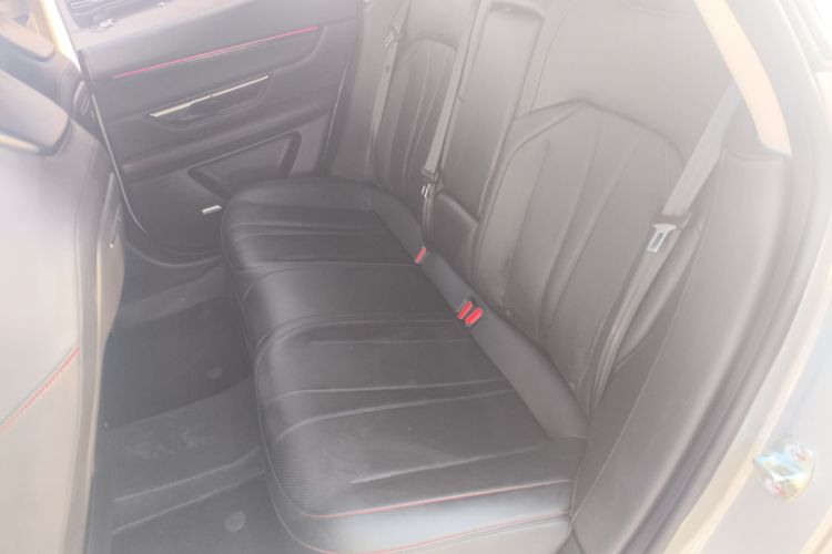 小鹏P7 2022款 480N+中控内饰7004