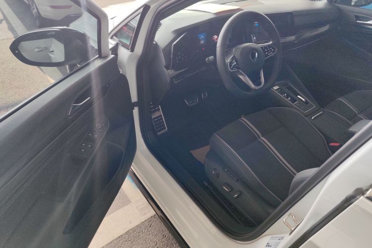 大众 高尔夫 2023款 改款 280TSI DSG R-Line中控内饰20