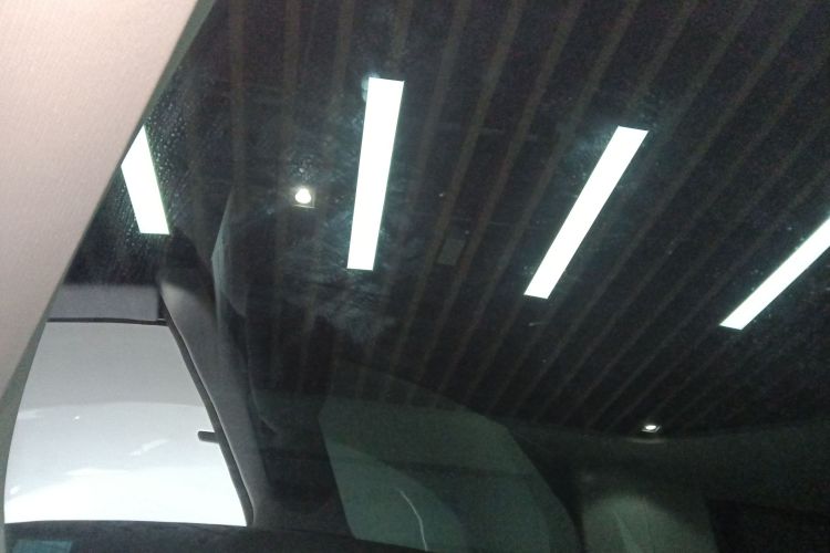 特斯拉 Model Y 2021款 长续航全轮驱动版局部细节22