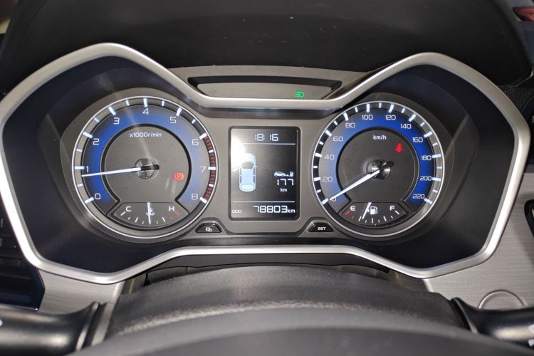 吉利汽车 远景X3 2019款 升级版 1.5L 手动尊贵型中控内饰14