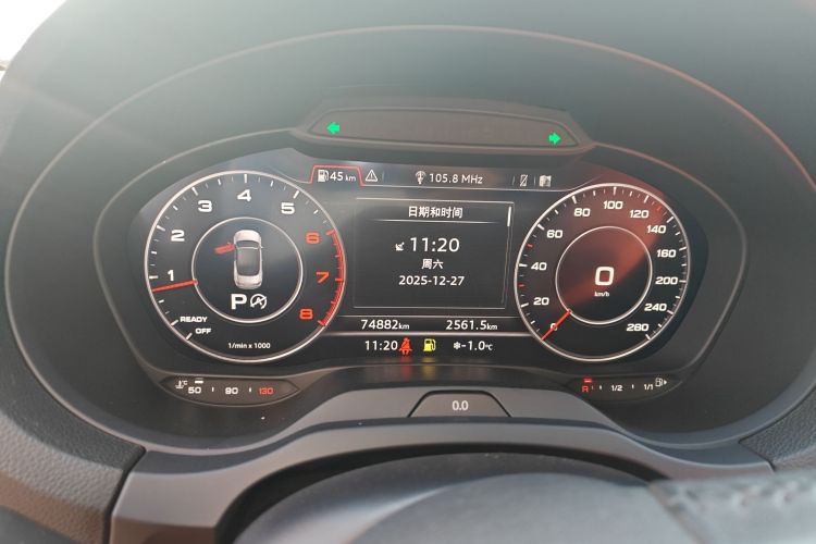 奥迪A3(进口) 2017款 Cabriolet 40 TFSI中控内饰14