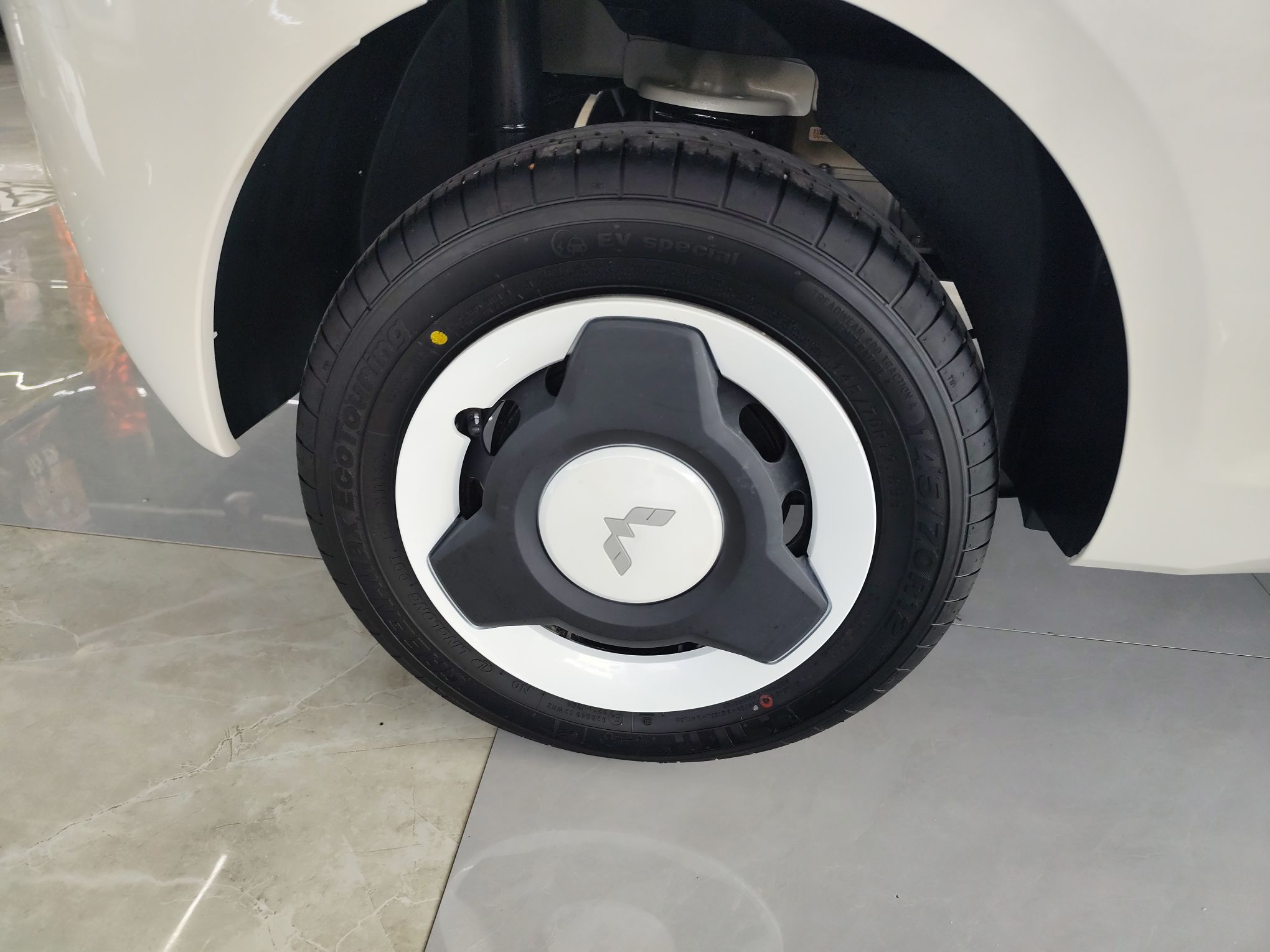 五菱汽车 宏光MINIEV 2024款 第三代 215km 青春版