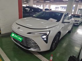 别克 君越 2025款 28T 白金版