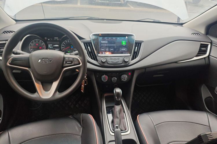 雪佛兰 科鲁泽 2019款 Redline 320T 双离合欢快版 国VI局部细节16