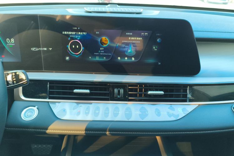 奇瑞 瑞虎5x 2025款 高能版 1.5T CVT豪华型中控内饰16