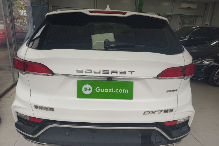 东南DX7 2020款 星跃 1.5T DCT尊贵版车身外观6