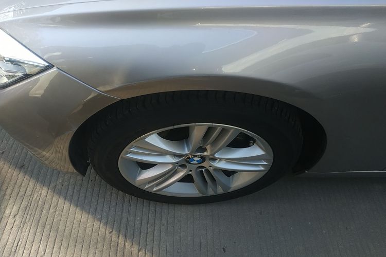 宝马3系 2016款 320Li 进取型车身外观6007