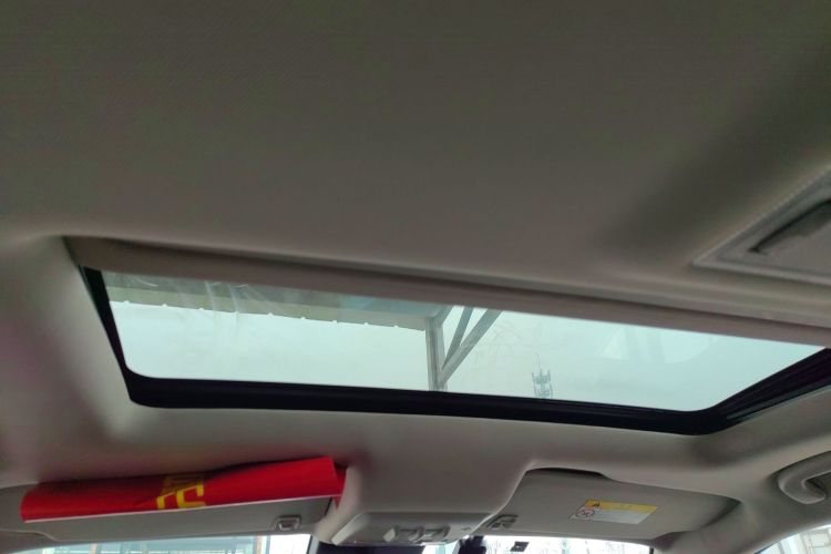 别克 昂科拉 2018款 18T 自动两驱都市精英型中控内饰22