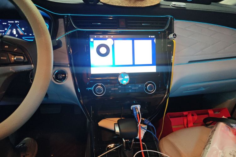 长安欧尚科尚 2022款 1.5T 自动商务型中控内饰16