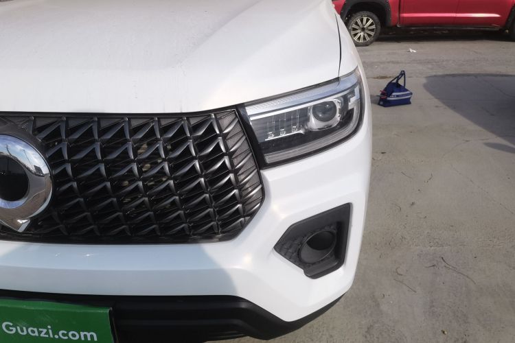 长城 炮 2023款 2.0T商用版手动柴油两驱精英型长箱GW4D20M局部细节36