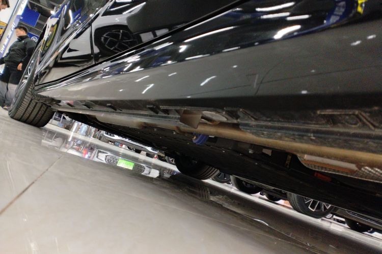 吉利银河 银河星耀8 2025款 130km EM-i 尊贵版局部细节9002