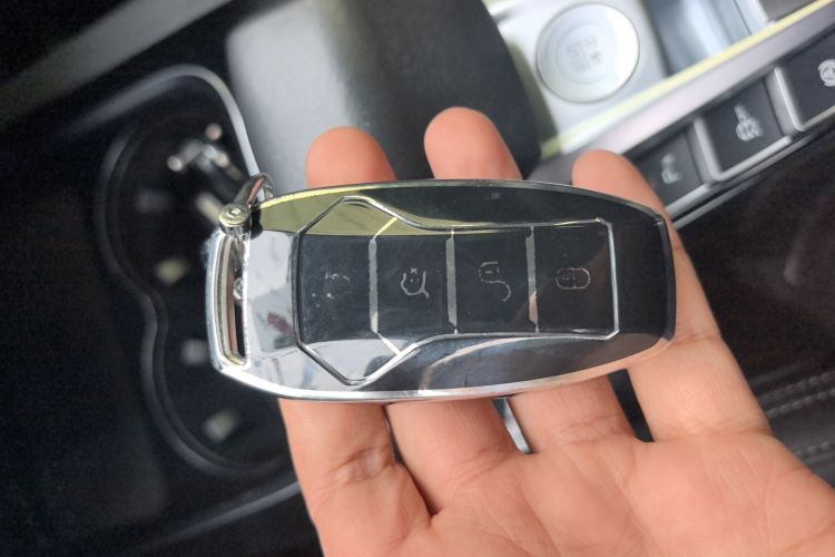 比亚迪 宋Pro 2019款 1.5T 自动精英型中控内饰11