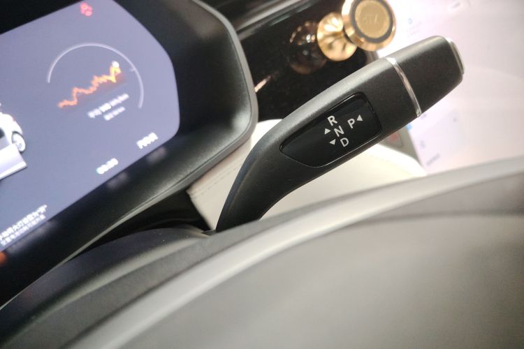 特斯拉 Model X 2019款 长续航版中控内饰18