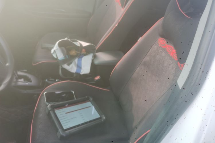 丰田 YARiS L 致炫 2019款 1.5E CVT魅动版 国VI中控内饰19