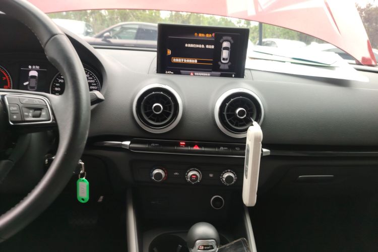 奥迪A3 2019款 Limousine 35 TFSI 时尚型 国VI中控内饰16