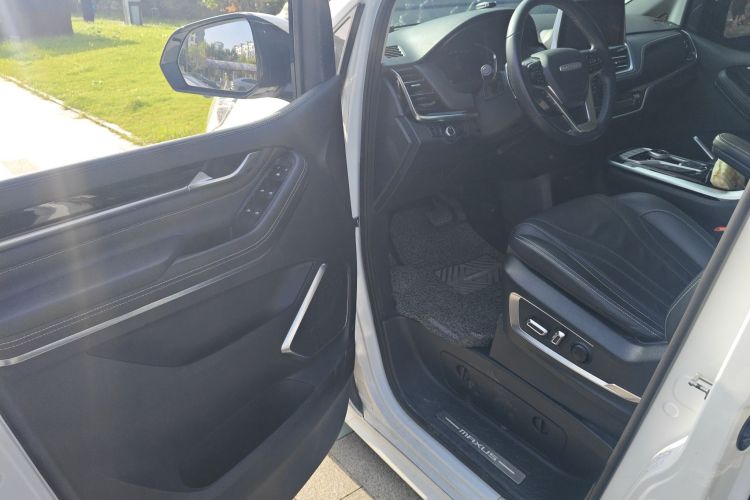 上汽大通MAXUS 大通G20 2020款 2.0T 汽油自动豪华行政版中控内饰7003